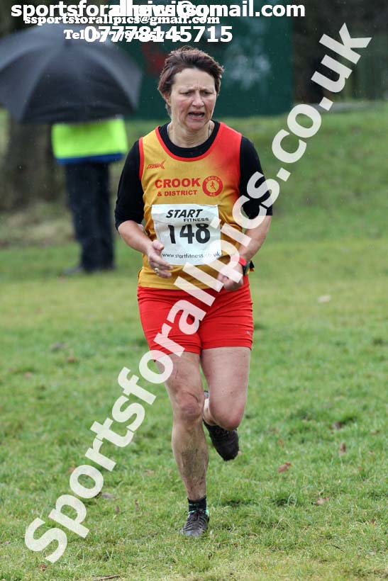Womens 35s and over and mens 65 and over, 2018 North Eastern Masters, Darlington. Photo: David T. Hewitson/Sports for All Pics